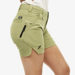 Hike & Dive Shorts Women Aloe -UK Clothing Shop 396d8437 b100 44da a29e 0485c92ee000