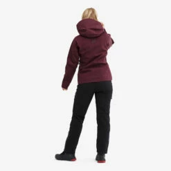 Cyclone Rescue Jacket 2.0 Women Burgundy -UK Clothing Shop 3a0b66a9 53b2 4005 bd78 17c07fcd378b