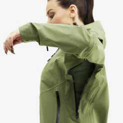 Cyclone Rescue Jacket 2.0 Women Pine Green -UK Clothing Shop 3eb3c0e7 7e58 45fd bcc1 4cb8b3c125ee