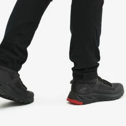 Nordwand Short Trousers Women Jetblack -UK Clothing Shop 6221df03 adda 4f16 a673 300b8dc1897a