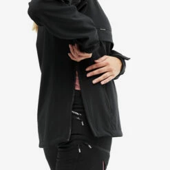 Hiball Anorak Women Black/Pink -UK Clothing Shop 6e32a925 29c9 4730 87f9 9f1b3c6a5356