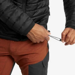 Radical Insulate Jacket Men Black -UK Clothing Shop a645225a 87f7 4ea1 b2eb 1d11d5259303