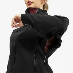 Cyclone Rescue Jacket 2.0 Women Black -UK Clothing Shop b2448237 f9a4 47f6 a62d a9852e7138db