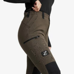 Nordwand Highwaist Stretch Trousers Women Mud -UK Clothing Shop bbc5bcc3 cdd1 49e2 a5f1 acfb4f617a0d