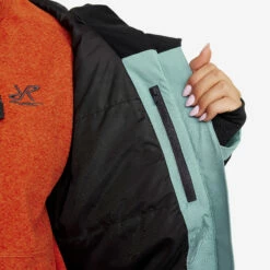 Halo 2L Insulated Ski Jacket Women Arctic -UK Clothing Shop d6e71917 30e5 49bd 93d5 68a0062c8b17