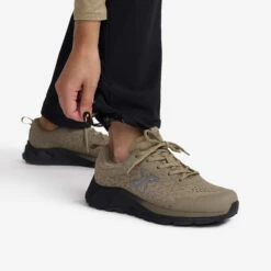 Momentum Stretch Trousers Women Black -UK Clothing Shop f849aee0 0bc4 430e b18a 3a9be323e75f